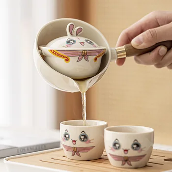 Чайник Dazhan Hongtu Xiaoyao, Чайный набор для кунг-фу, бытовой, вращающийся на 360 градусов, 1 чайник, 4 Чайные чашки, переносная сумка для путешествий