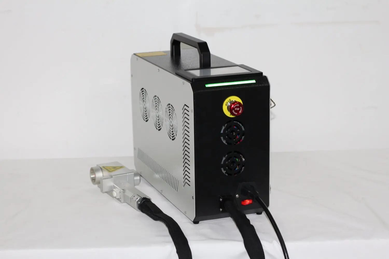 импульсная машина лазерная цена для очистки масла от загрязнений и ржавчины лазерное оборудование 2