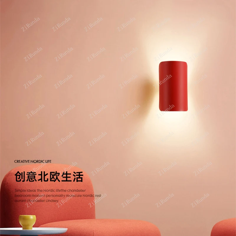 Итальянский дизайнерский настенный светильник современная гостиная креативный вращающийся арт отель выставочный зал настенный светильник прикроватная лампа для спальни красный 3