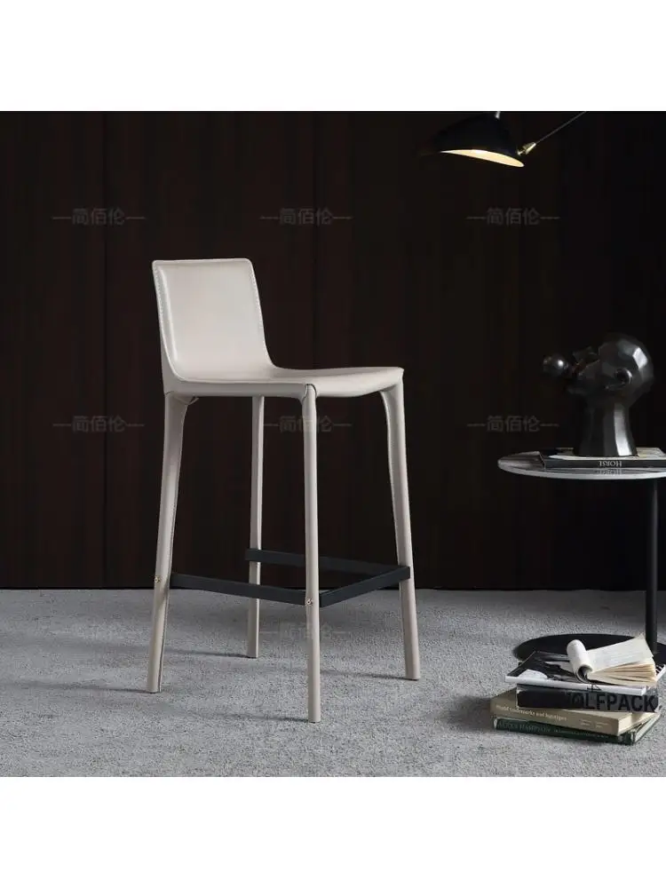 Итальянский Минималистский Кожаный барный стул с седлом Современный Минималистский Домашний Высокий стул Со спинкой Барный Креативный стул Легкий Роскошный барный стул 0